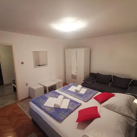 Apartament Dino Novi Vinodolski